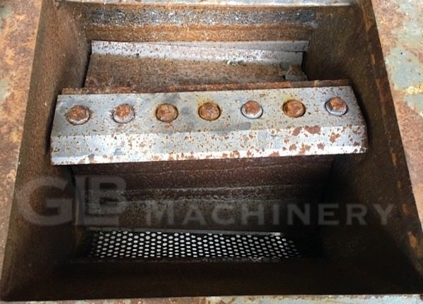 X  VOLUMATIC 100 GRANULATOR PULVERISER
