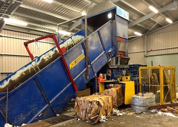 Z LOGEMANN 244-AT 2 RAM WASTE BALER