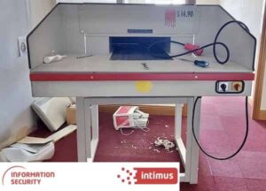 SOLD Used Intimus 14.90 Confidential Shredder
