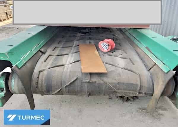 SOLD Heavy Duty 1.5m Wide x 13.7m Conveyor