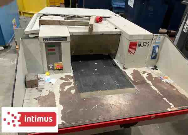 Used INTIMUS 16-50 Confidential Shredder